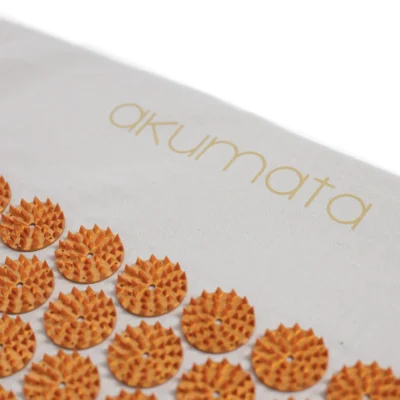 Akumata Long Grau / Gold – Bild 4